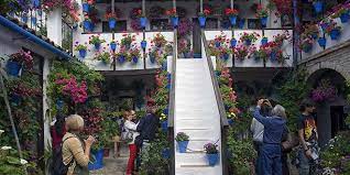 El Festival de Patios de Córdoba marca el comienzo de un mes lleno de celebraciones en la ciudad