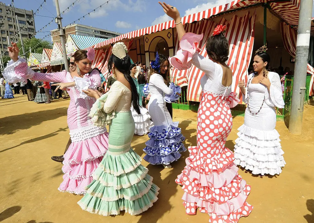 Descubre la Tradición: Feria de Mayo en Torrevieja
