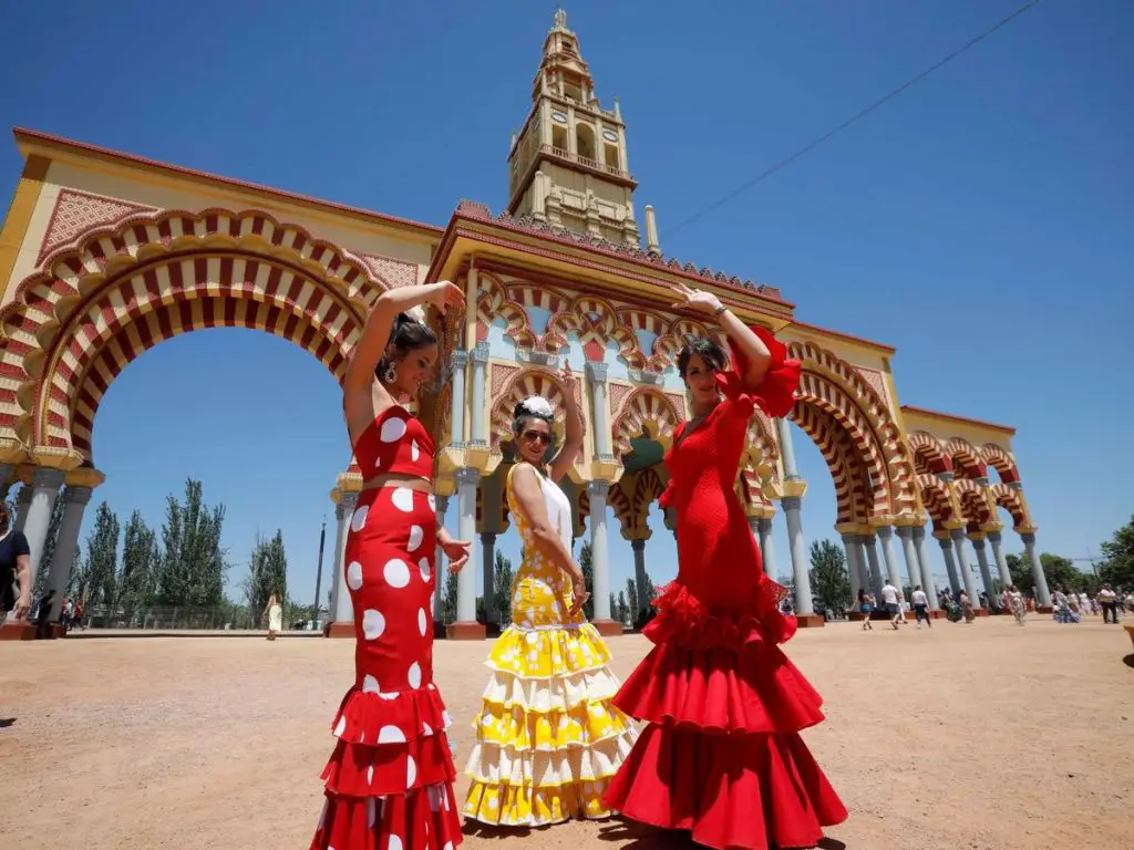 Descubre el Alma de la Feria: Explora las Casetas Públicas de la Feria de Córdoba 2024 y Sumérgete en la Fiesta