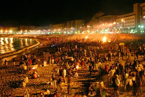 Hogueras de San Juan en A Coruña 2024: Bienvenida al Verano con Alegría y Tradición