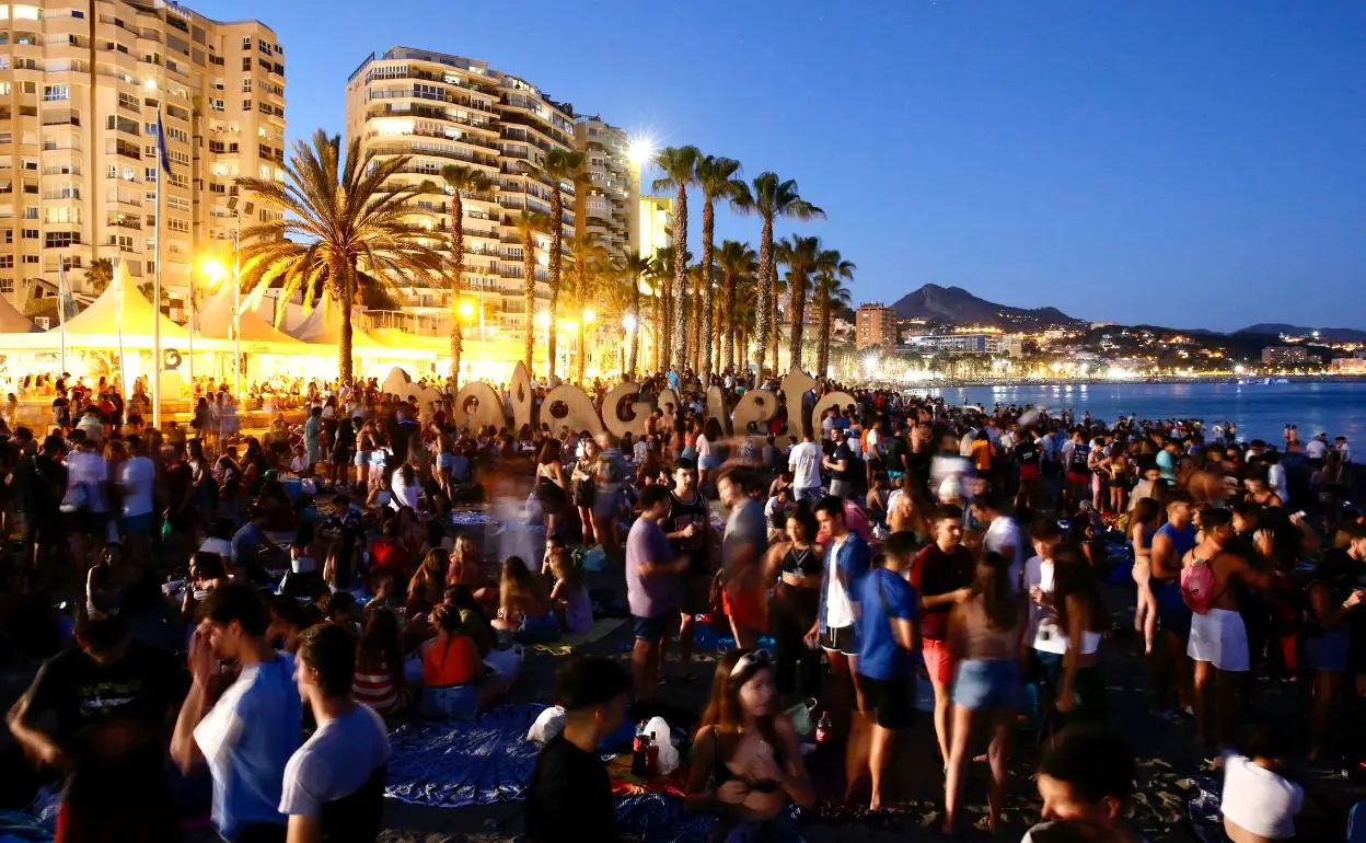 Noche de San Juan en Málaga 2024: Bienvenida al Verano con Magia y Tradición